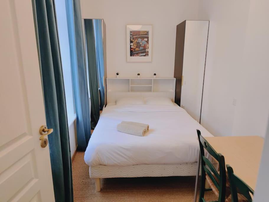 Appartement Lumineux Et Calme Parking Gratuit ลีลล์ ภายนอก รูปภาพ